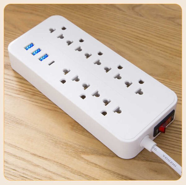 Surge Protector Power Strip with USB