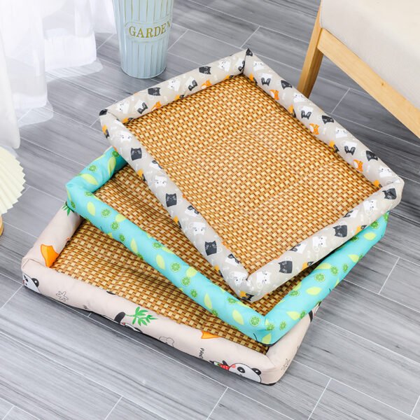 O1CN0188B83A1deaMGSFtDi_2213883473761-0-cib.jpg Pet Summer Sleeping Mat